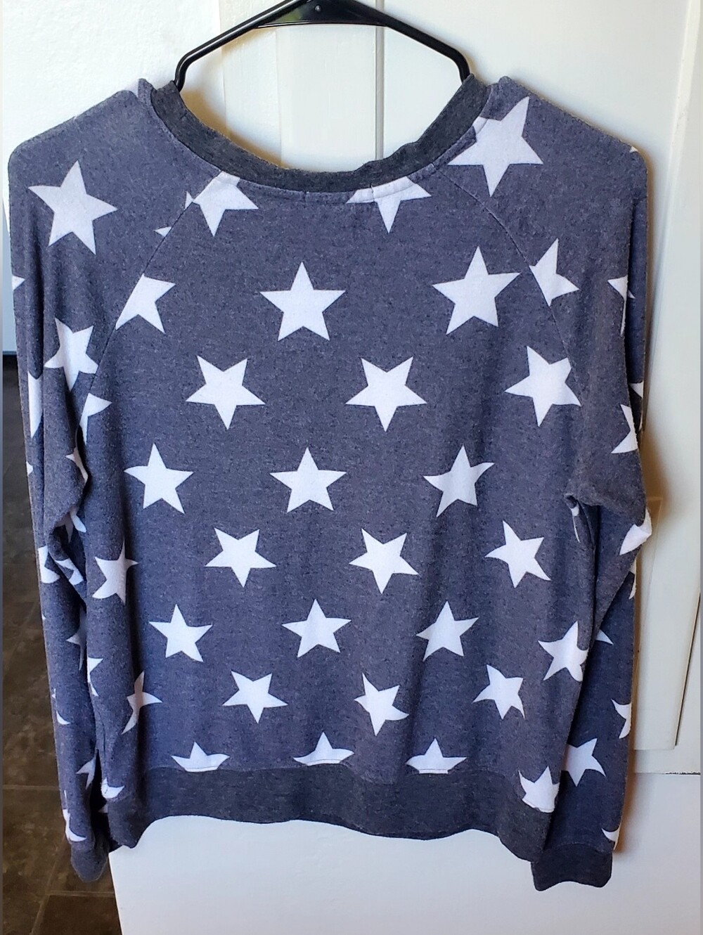 Grayson/Threads Crewneck - Picture 2 of 4